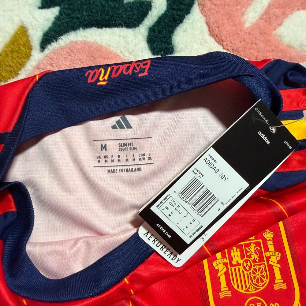 Adidas Spain National Team Soccer Jersey Red Navy Yellow Medium Slim Fit NWT - Picture 3 of 6